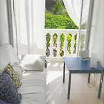 Spacious House In With Sea View بيت للعطل Lukoran