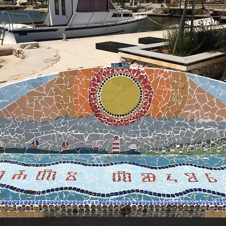 Prázdninový dům Spacious House In With Sea View