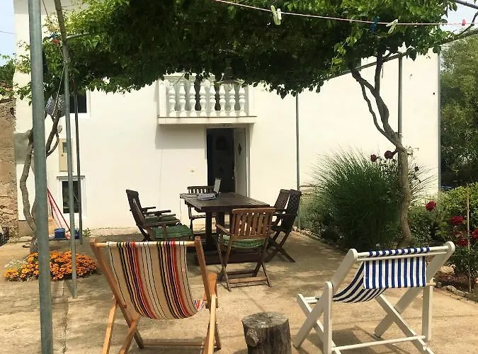 Spacious House In With Sea View 펜션 *