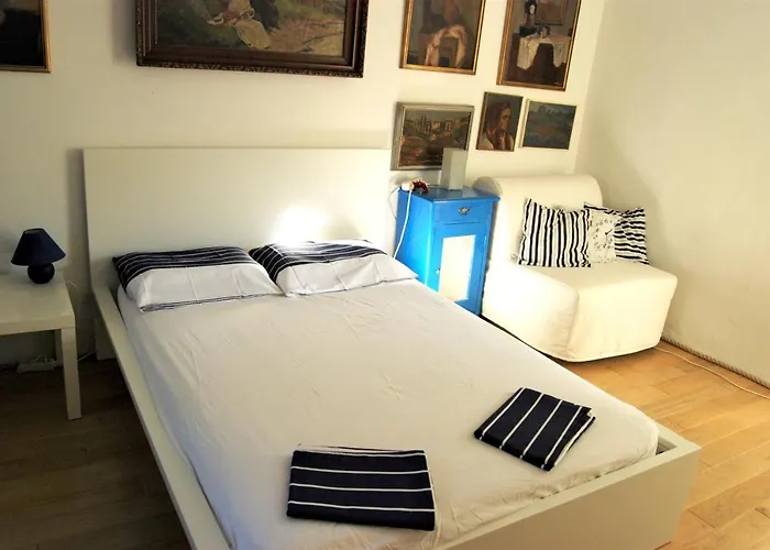 Spacious House In With Sea View Hébergement de vacances *