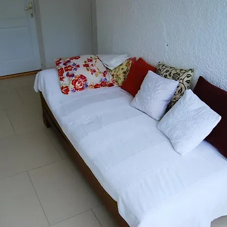 Spacious House In With Sea View Prázdninový dům *